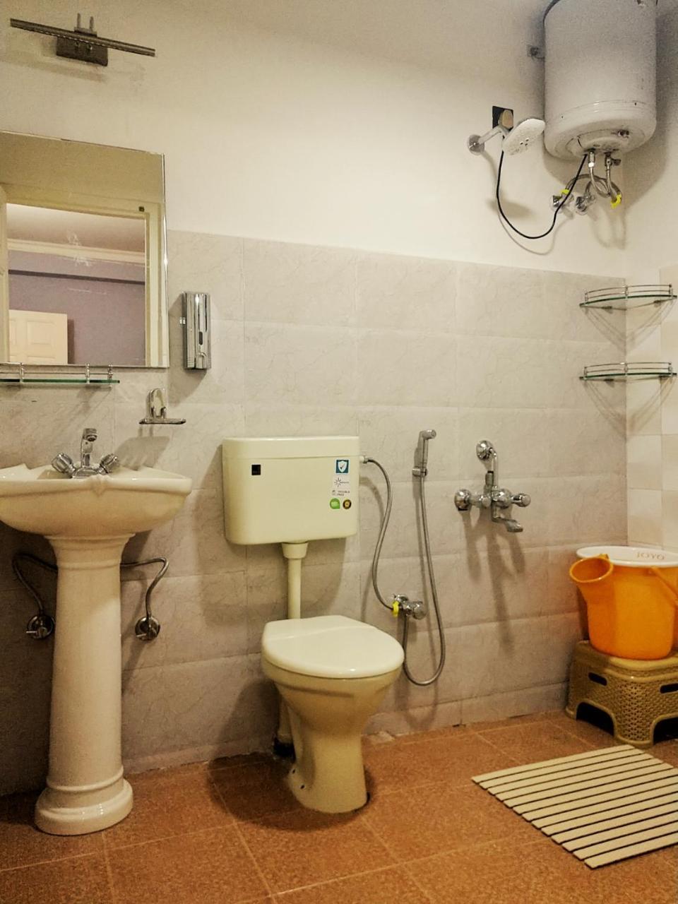 Rockski Boutique Bed & Breakfast Шиллонг Экстерьер фото