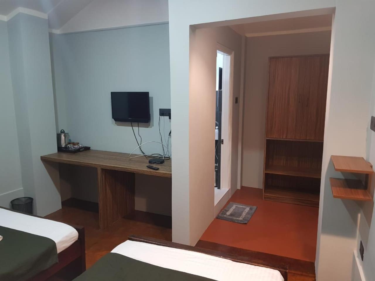 Bed and Breakfast Rockski Boutique Bed & Breakfast Шиллонг Экстерьер фото