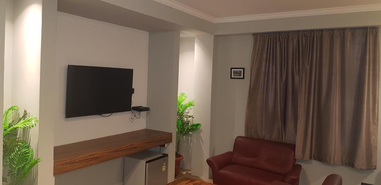 Rockski Boutique Bed & Breakfast Шиллонг Экстерьер фото