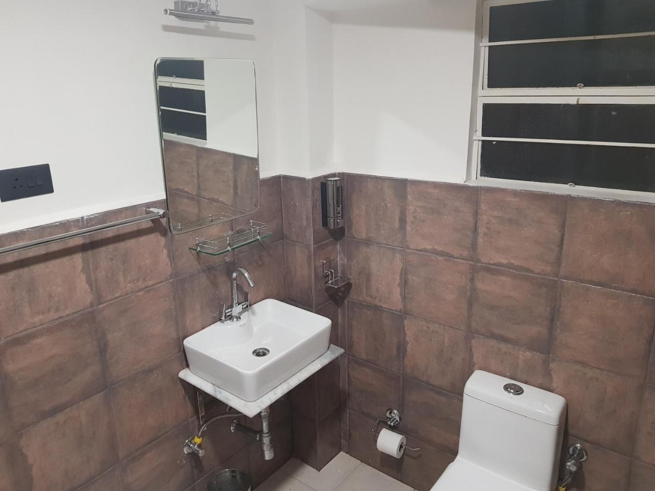 Rockski Boutique Bed & Breakfast Шиллонг Экстерьер фото